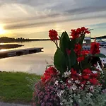 Lomayksioe C 3 Sotkamon Keskustassa *