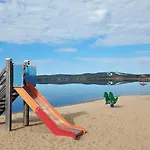 Lomayksioe C 3 Sotkamon Keskustassa